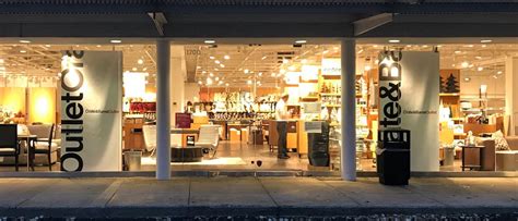 Crate and Barrel welcomes customers to the Virginia housewares and furniture stores located throughout the state. . Crate and barrel outlet alexandria va
